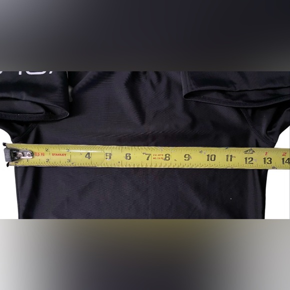 Volcom Charcoal Long Sleeve Rash Guard Shirt Size XS - Picture 3 of 7